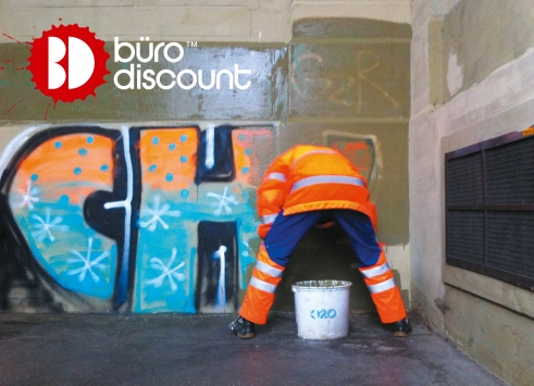 Büro Discount holy moment ad