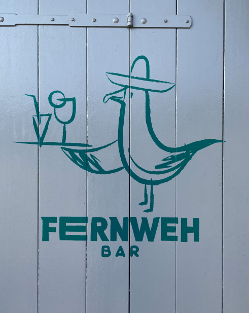 Fernweh Bar door