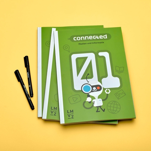 Connected 1, Medien & Informatik